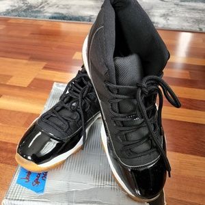 Air Jordan II RETRO Black/Royal Size 9.5